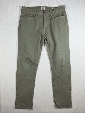 Flint and Tinder 32W 30L Slim Fit Classic Chino Pants in Olive Green
